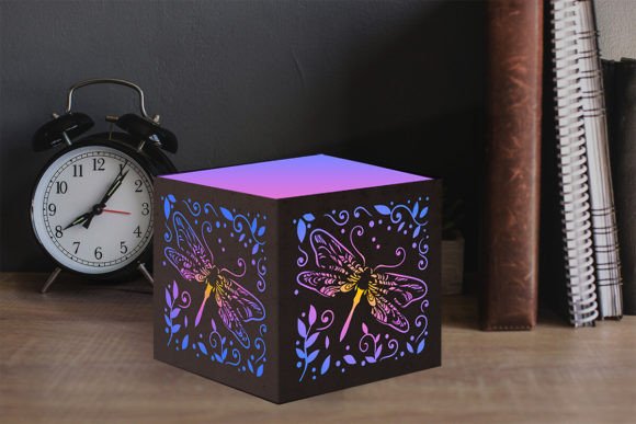 Dragonfly Tealight: A 3D SVG for Spring Branding